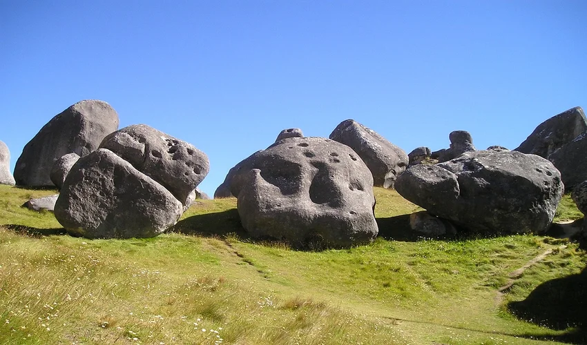 Nieuw-Zeeland Bezienswaardigheden en Activiteiten Top 28 Castle Hill Rocks
