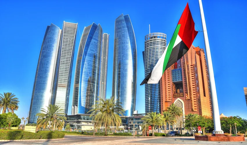 Verenigde Arabische Emiraten Bezienswaardigheden Top 16 Abu Dhabi