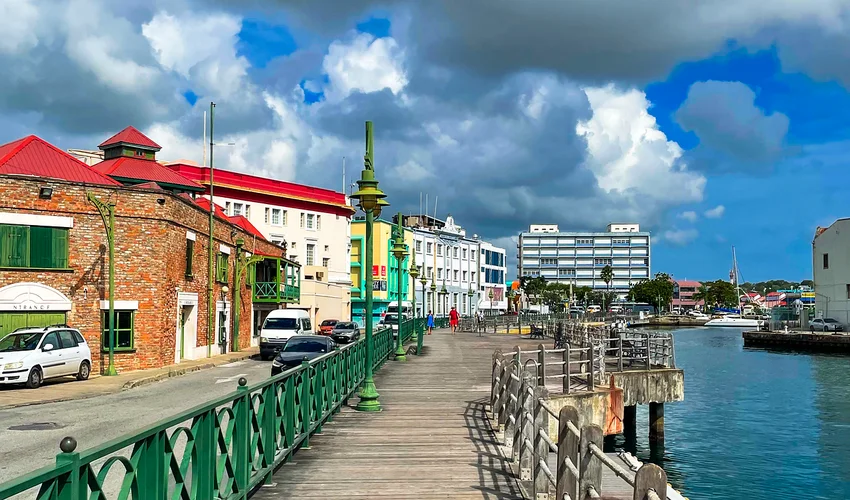 Lees meer over het artikel Sociale regels en etiquette in Barbados: Mijn ervaringen