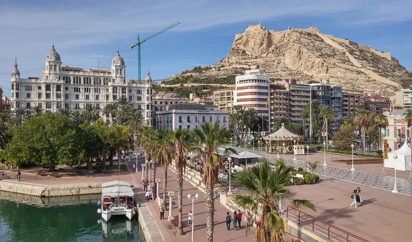 Sociale regels en etiquette in Spanje: Mijn ervaringen Je bekijkt nu Sociale regels en etiquette in Spanje: Mijn ervaringen